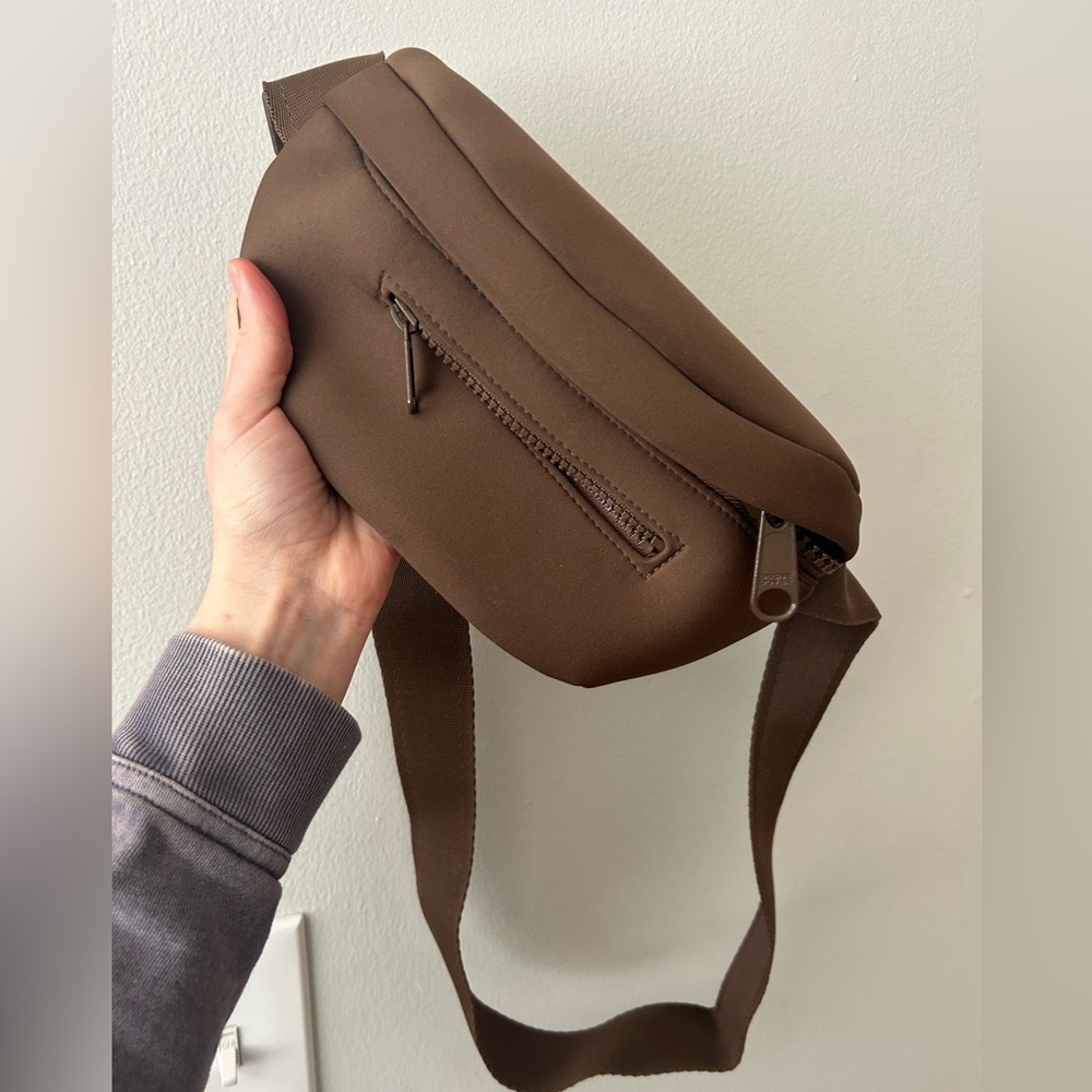 Dagne Dover Crossbody ACE NEOPRENE FANNY PACK